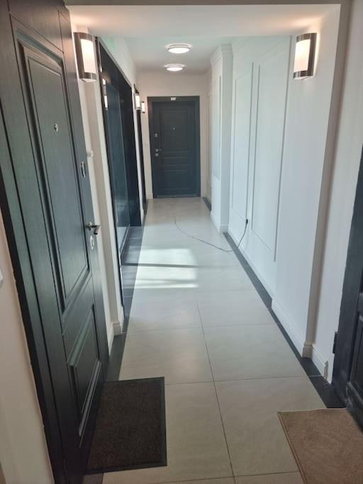 Apartment In Evargreen Complex With Terrace Varna Esterno foto