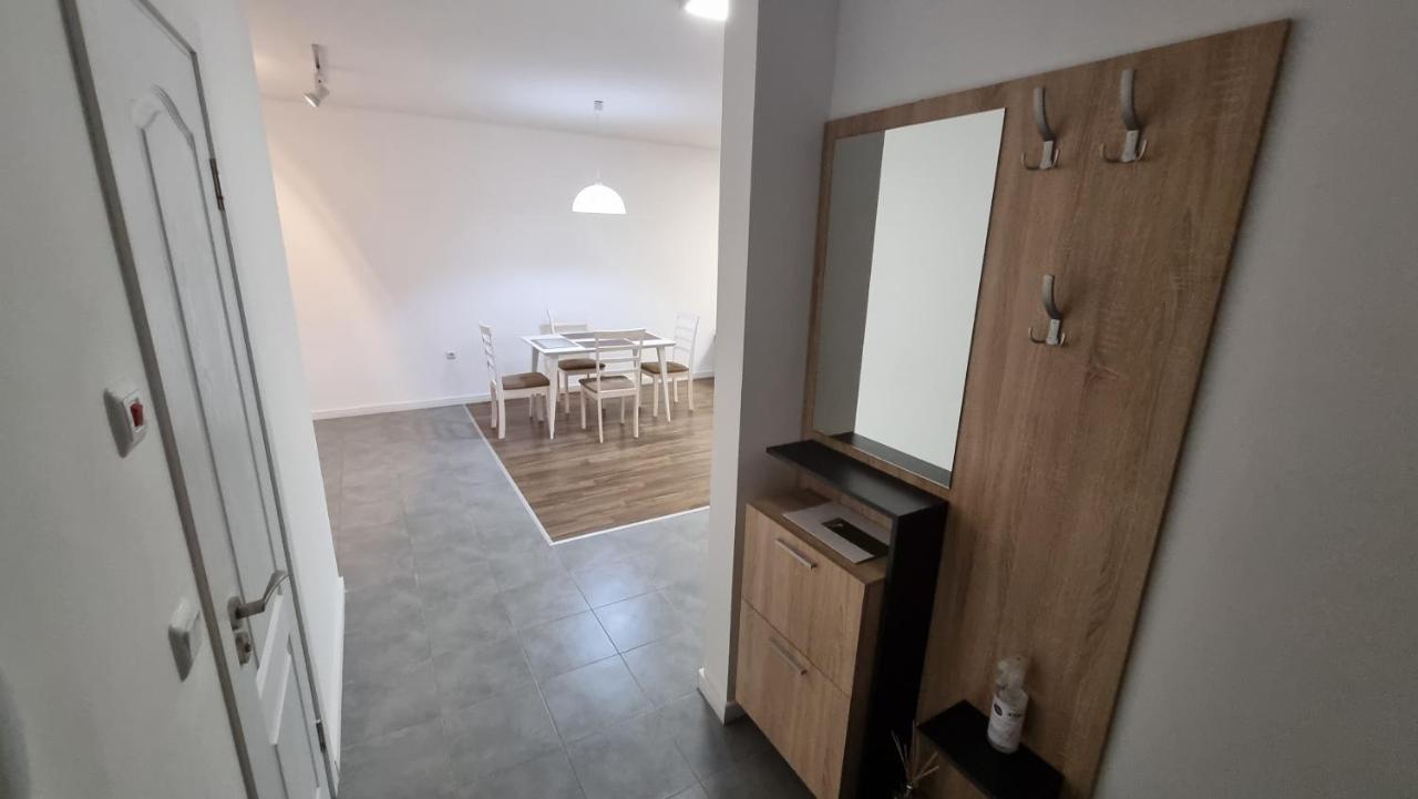 Apartment In Evargreen Complex With Terrace Varna Esterno foto